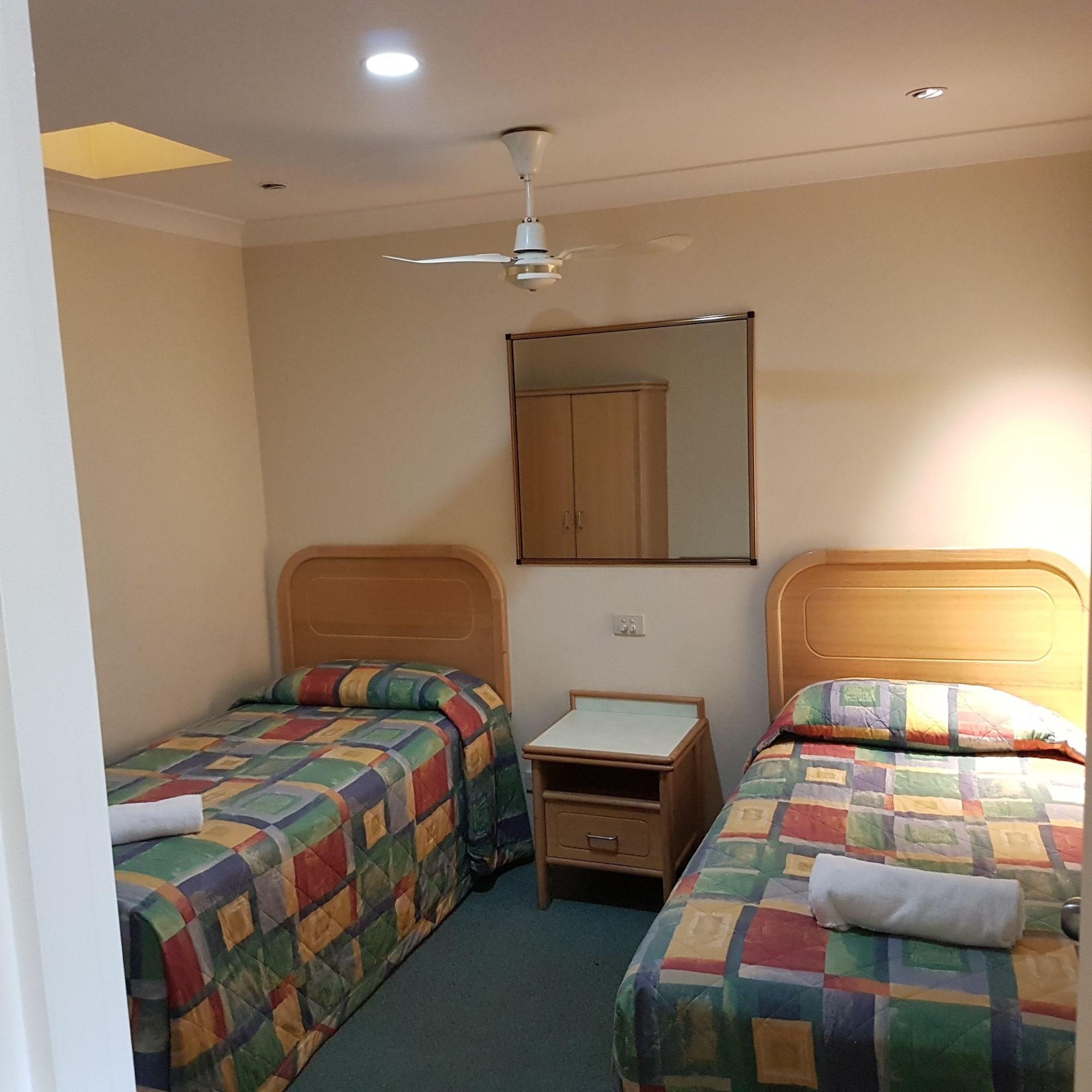 Chelsea Motor Inn Coffs Harbour Exterior foto