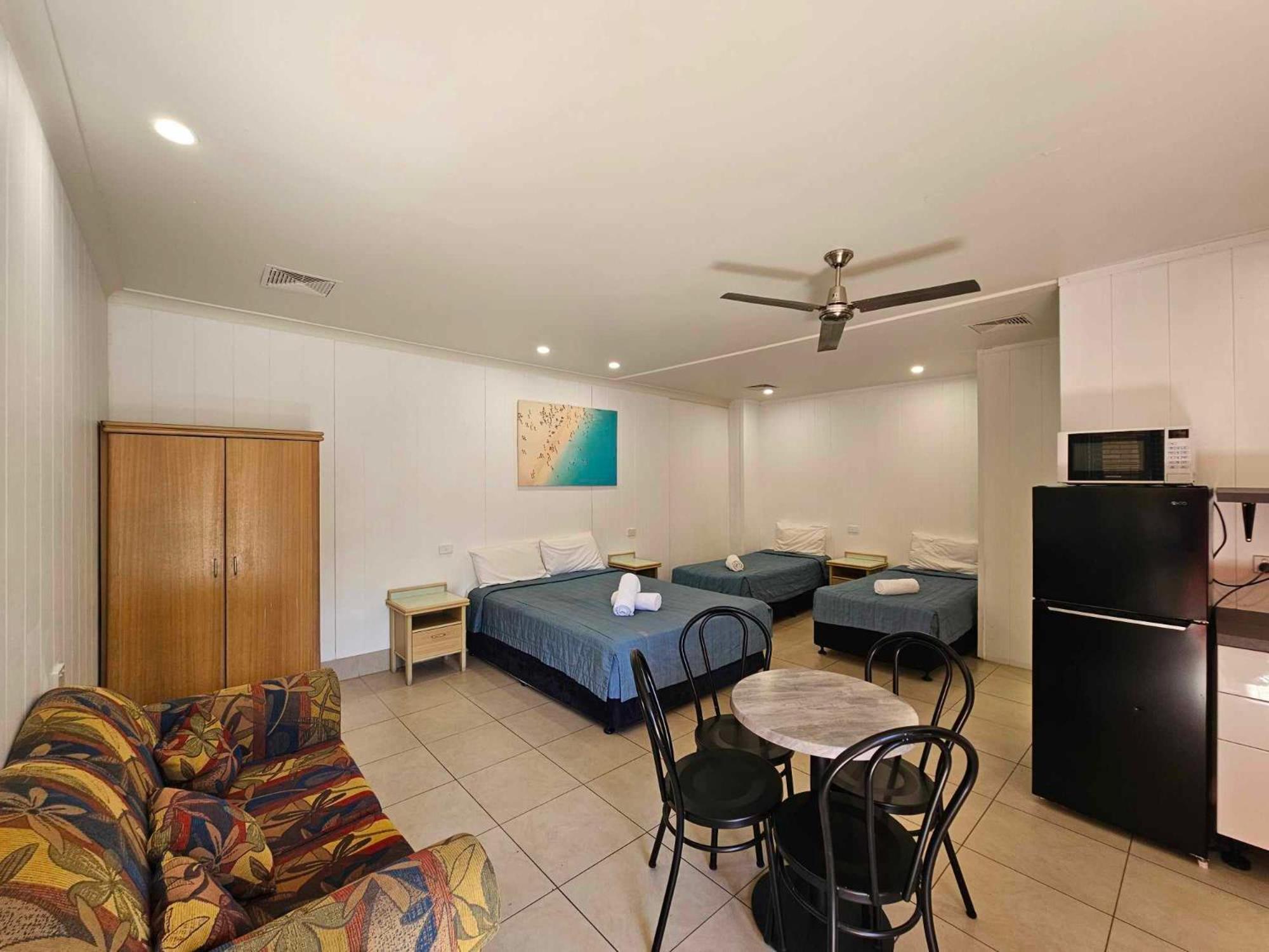 Chelsea Motor Inn Coffs Harbour Exterior foto