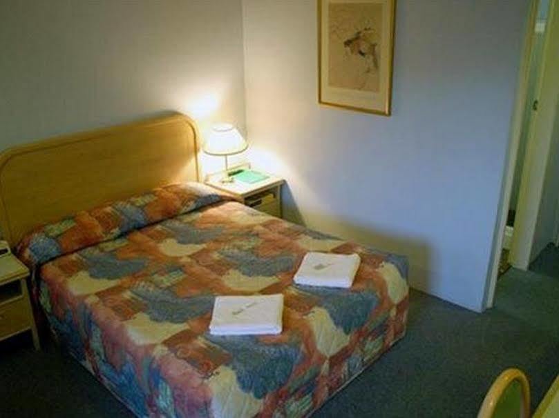 Chelsea Motor Inn Coffs Harbour Exterior foto